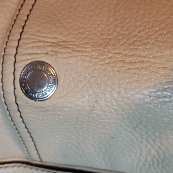 Coach Leather Tan Tote Purse Bag - Picture 8 of 12